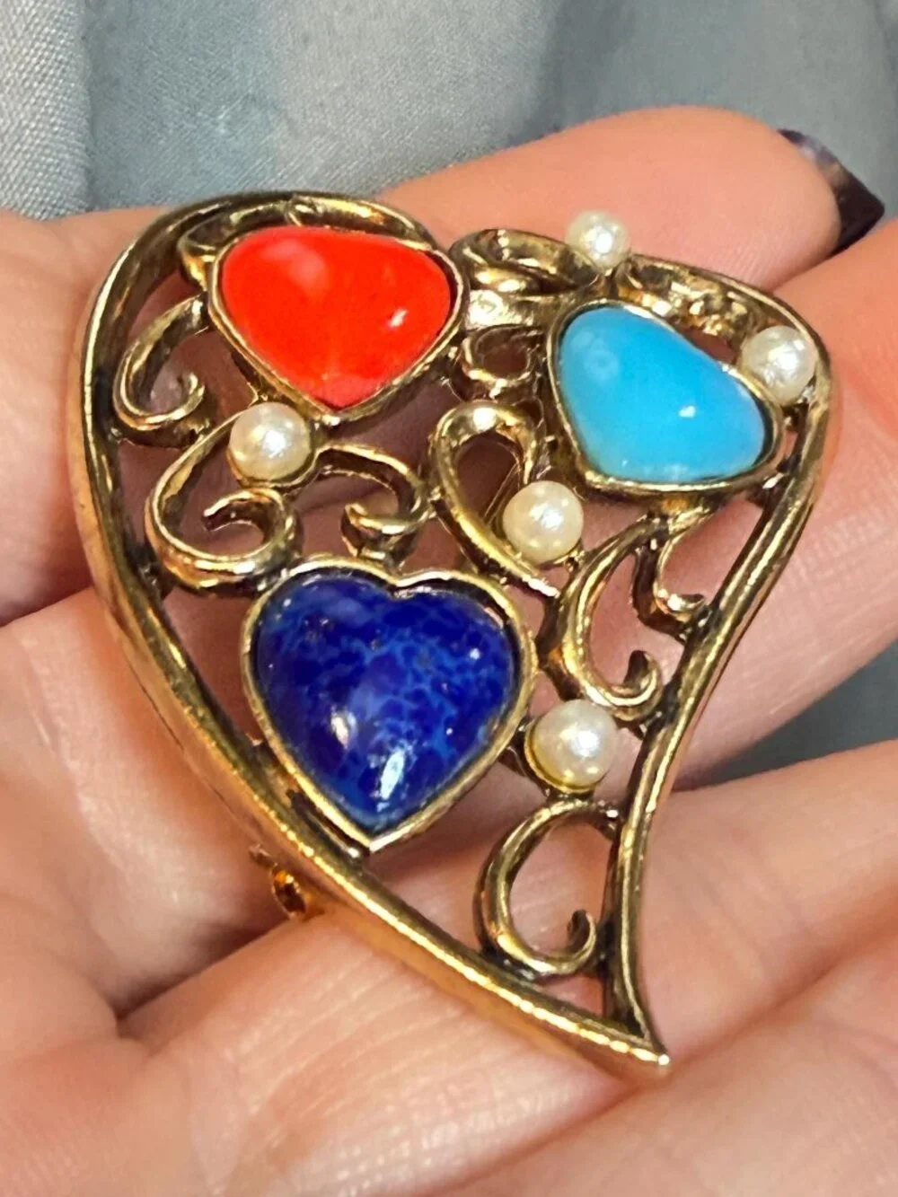 Vintage Glass Heart Brooch Openwork Gold Tone Pin Red Blue Faux Pearl